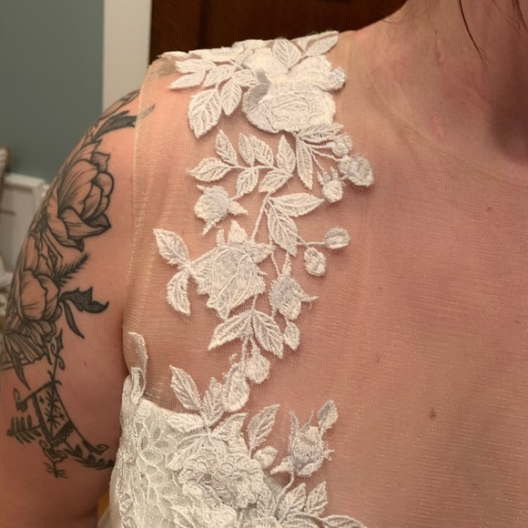 BRAND NEW BHLDN Marsden Wedding Dress - Picture 7 of 8